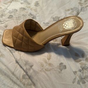 Vince Camuto heel